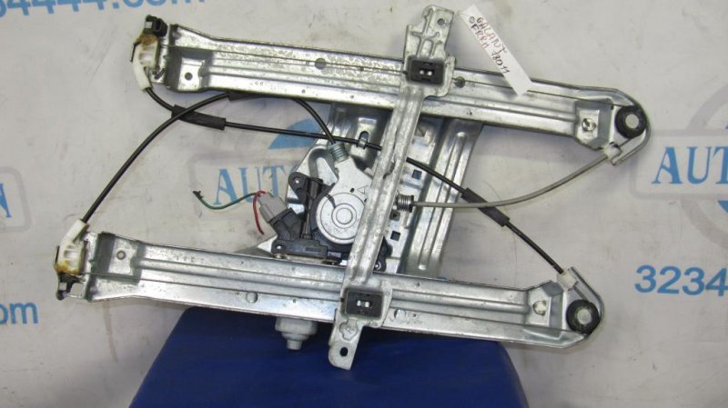 Запчасть стеклоподъемник передний правый MITSUBISHI GALANT 03-12 MR599948 Б/У Стеклоподъемник передний правый MITSUBISHI GALANT 03-12 MR599948 Б/У