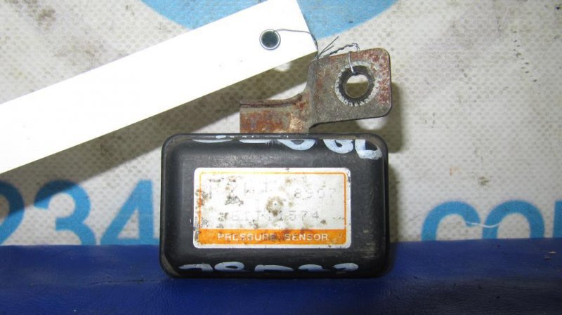Датчик абсолютного давления (MAP sensor) MAZDA 626 GD 87-91 E1T-11-574 Б/У