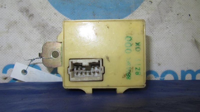 Блок электронный SUBARU LEGACY 03-09 BL/BP 88013FC000 Б/У