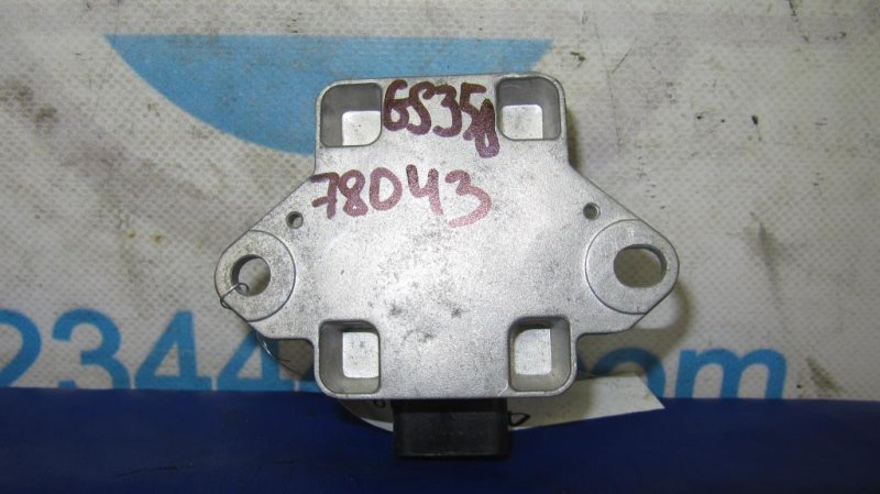 Датчик ESP LEXUS GS350 GS300 05-11