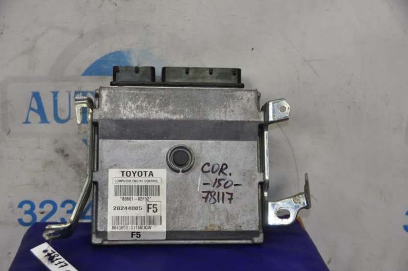 Блок управления двигателем COROLLA 150 06-13