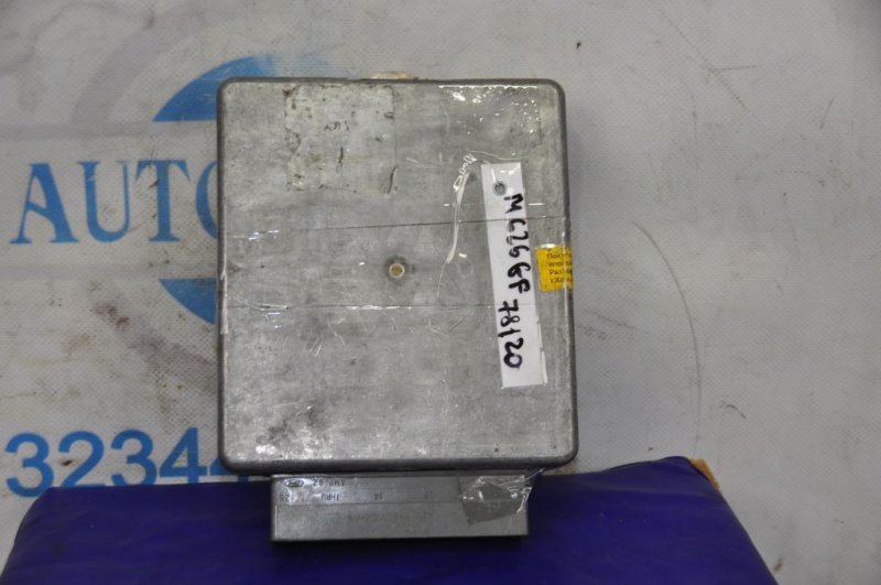 Блок электронный MAZDA 626 GF 97-02 Б/У