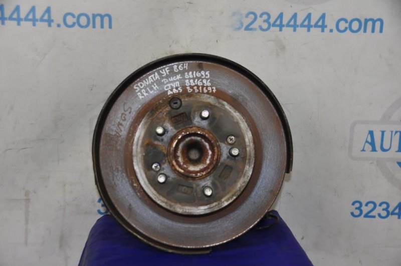 Цапфа задняя левая SONATA YF 10-14 2014 Седан 2.4 Цапфа задняя левая SONATA YF 10-14 2014 Седан 2.4