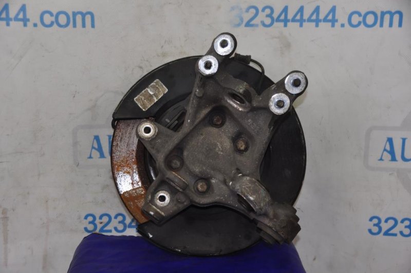 Запчасть цапфа задняя левая HYUNDAI SONATA YF 10-14 2014 Седан 2.4 52710-3Q010 Б/У Цапфа задняя левая HYUNDAI SONATA YF 10-14 2014 Седан 2.4 52710-3Q010 Б/У