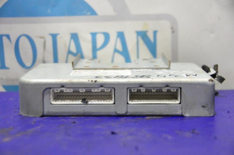 Блок управления центральным замком INFINITI M35/M45 04-10 2008 Седан 3.5 VQ35DE 285E1-EH11B Б/У