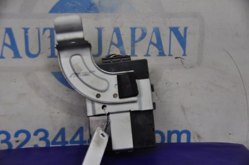 Датчик слепых зон HYUNDAI SONATA YF 10-14 2011 Седан 2.4 95770-3Q000 Б/У