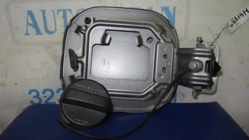 Лючок топливного бака NISSAN SENTRA B17 12-21 Седан 1.8