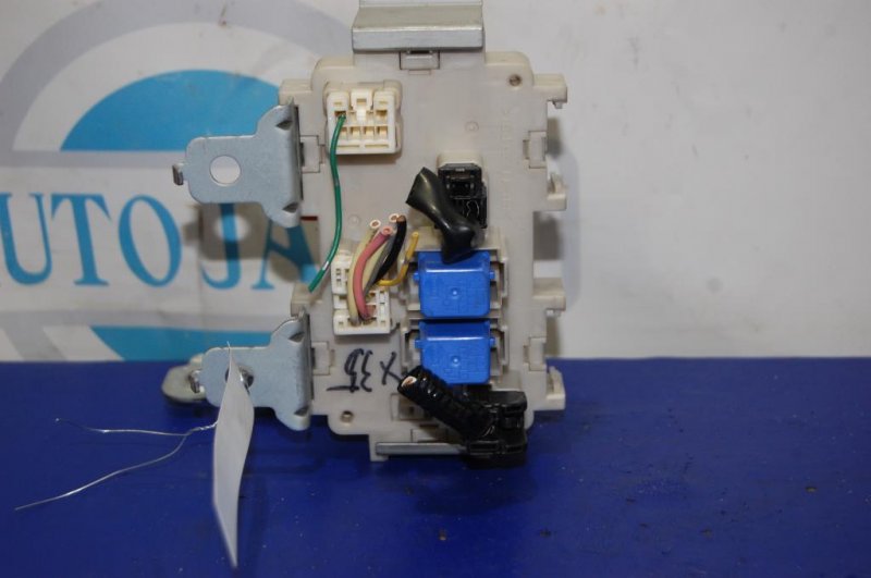 Блок предохранителей салон INFINITI FX S50 03-08 Внедорожник 3.5 Блок предохранителей салон INFINITI FX S50 03-08 Внедорожник 3.5