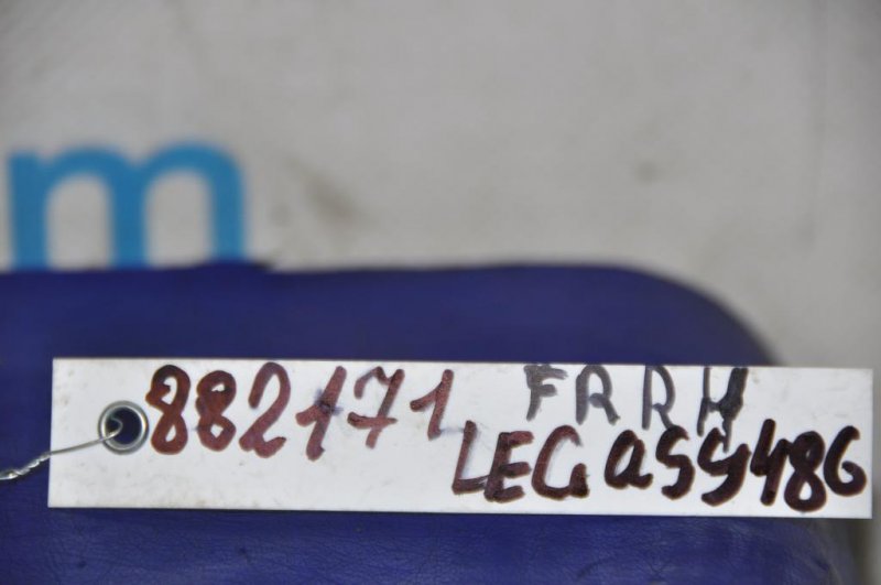 Кнопка центрального замка передняя правая LEGACY BN 14-18 2015 Седан 2.5