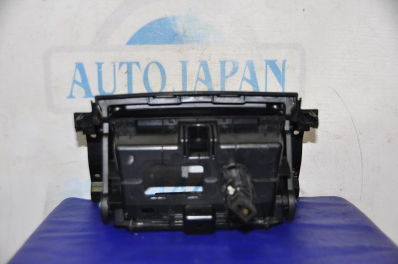 Карман торпедо LEGACY BN 14-18 2015 Седан 2.5 Карман торпедо LEGACY BN 14-18 2015 Седан 2.5