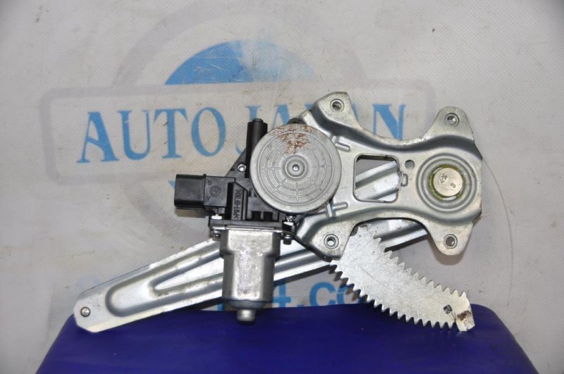 Стеклоподъемник задний правый LEGACY BN 14-18 2015 Седан 2.5