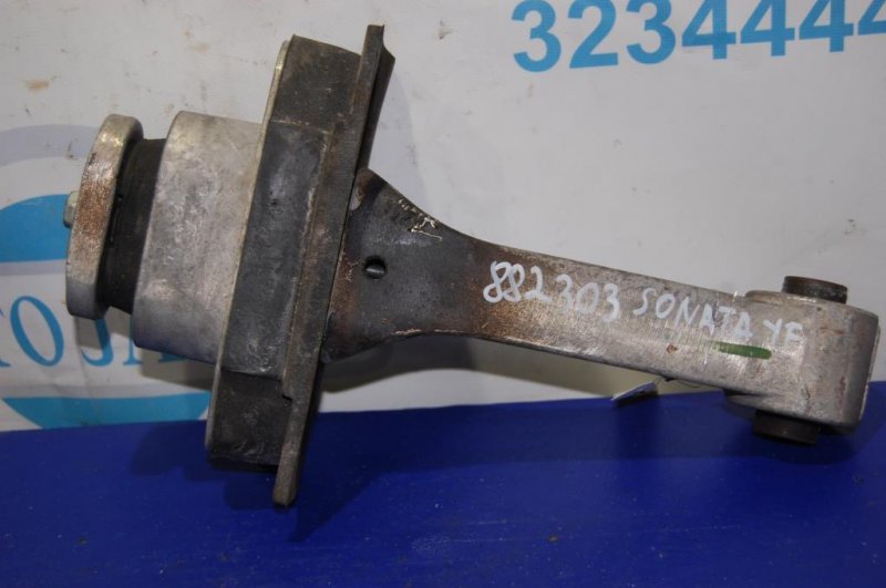 Подушка двигателя нижняя задняя HYUNDAI SONATA YF 10-14 2014 Седан 2.4 21950-2T100 Б/У