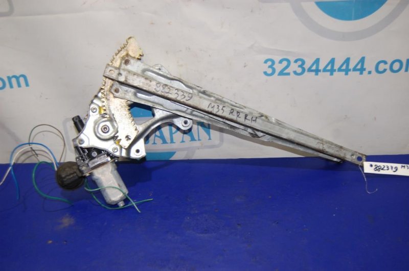 Стеклоподъемник задний правый INFINITI M35/M45 04-10 2008 Седан 3.5 VQ35DE 82730-EH100 Б/У