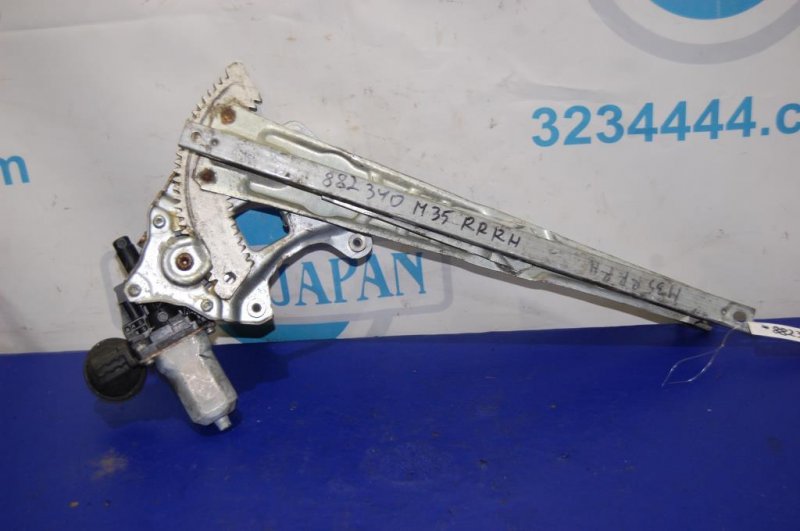 Стеклоподъемник задний правый INFINITI M35/M45 04-10 2008 Седан 3.5 VQ35DE 82730-EH100 Б/У