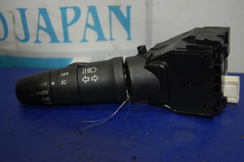 Подрулевой переключатель левый INFINITI M35/M45 04-10 2008 Седан 3.5 VQ35DE 25540-EH100 Б/У