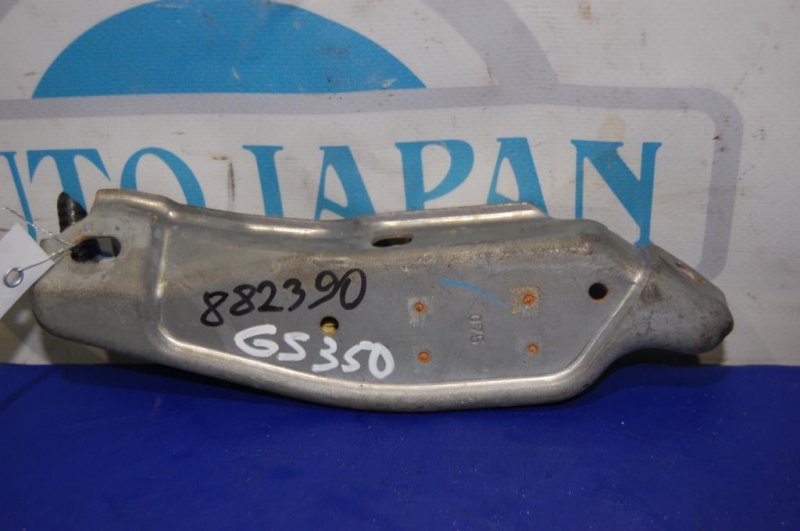 Датчик удара задний правый GS350 GS300 05-11 2008 Седан 3.5 Датчик удара задний правый GS350 GS300 05-11 2008 Седан 3.5