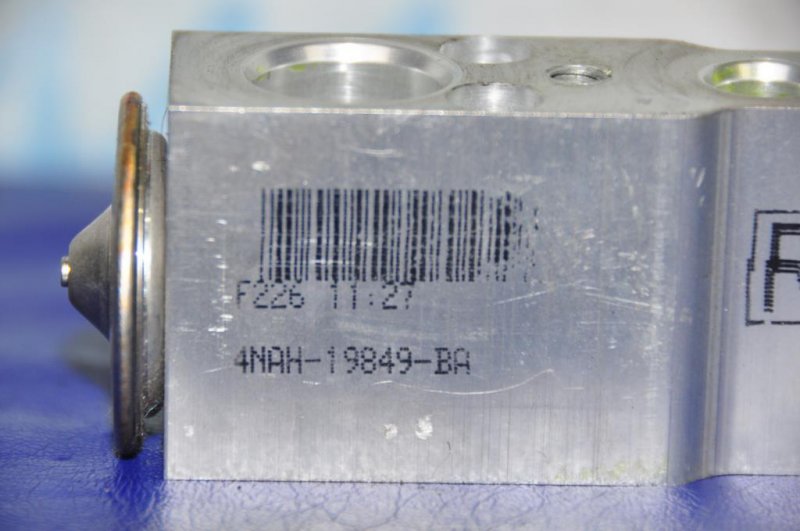 Клапан кондиционера INFINITI QX56 / TITAN / ARMADA 04-16 Внедорожник 5.6