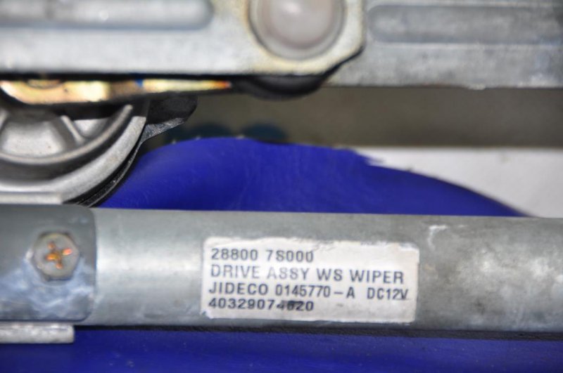 Трапеция стеклоочистителей INFINITI QX56 / TITAN / ARMADA 04-16 Внедорожник 5.6