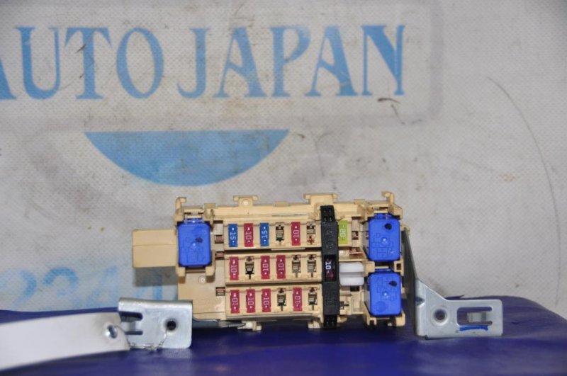 Блок предохранителей салон NISSAN SENTRA B17 12-21 2017 Седан 1.8 24311-1HA0A Б/У