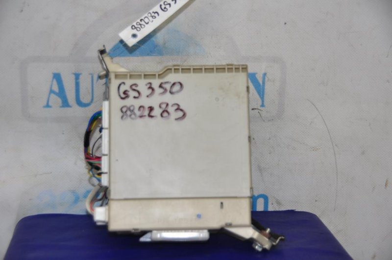 Блок предохранителей моторный отсек GS350 GS300 05-11 2008 Седан 3.5
