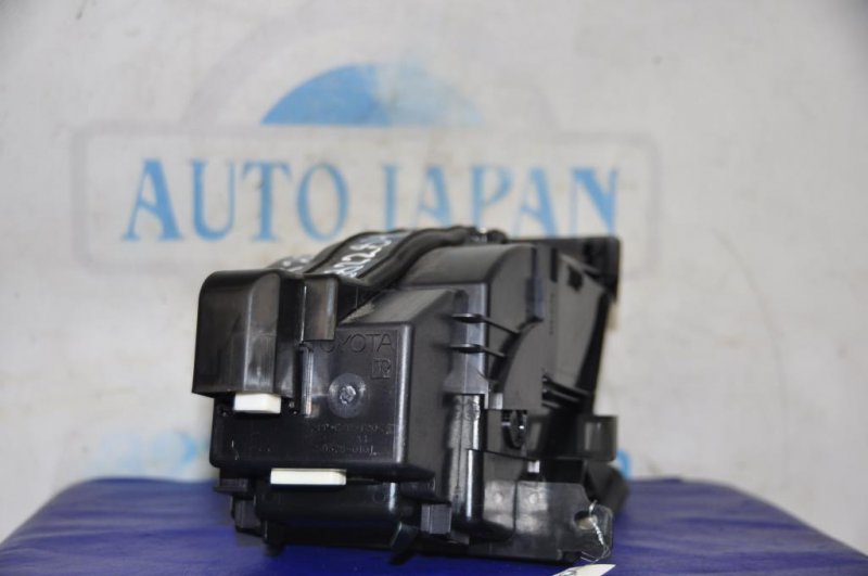 Блок кнопок торпедо GS350 GS300 05-11 2008 Седан 3.5