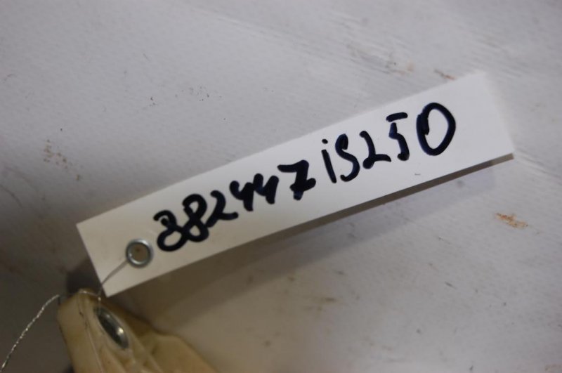 Блок предохранителей салон IS250/350 05-13