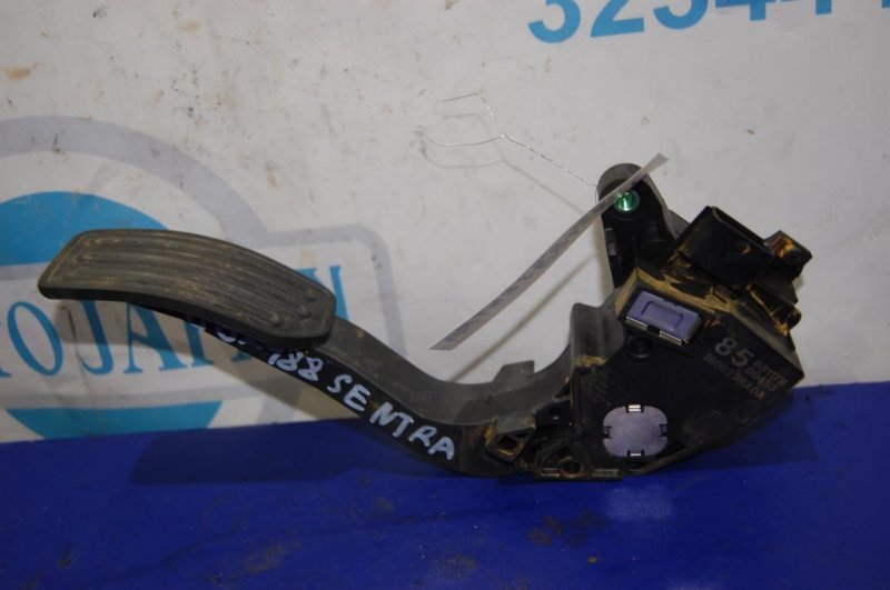 Педаль газа NISSAN SENTRA B17 12-21 Седан 1.8