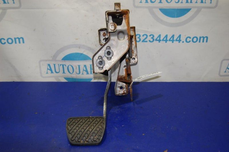 Педаль тормоза NISSAN SENTRA B17 12-21 Седан 1.8 46501-3RA0B Б/У