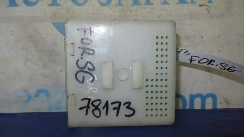 Блок управления центральным замком SUBARU FORESTER SG 02-07 88251SA000 Б/У