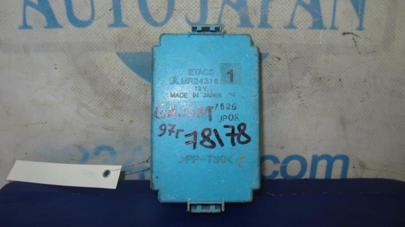 Запчасть блок комфорта MITSUBISHI GALANT 97-03 MR243161 Б/У Блок комфорта MITSUBISHI GALANT 97-03 MR243161 Б/У