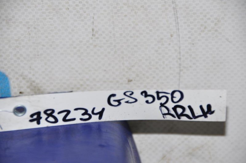 Датчик удара задний левый GS350 GS300 05-11