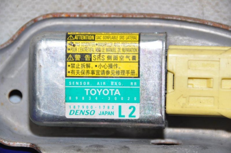 Датчик удара задний левый LEXUS GS350 GS300 05-11