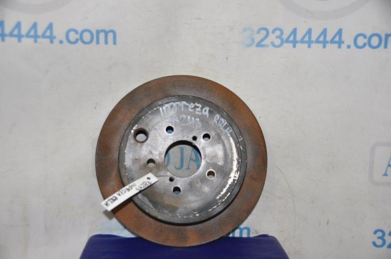 Тормозной диск задний SUBARU IMPREZA 00-07 GD/GG 26700FE030 Б/У