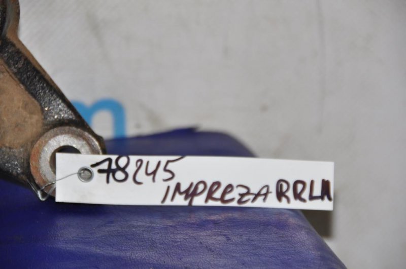 Цапфа задняя левая IMPREZA 00-07 GD/GG