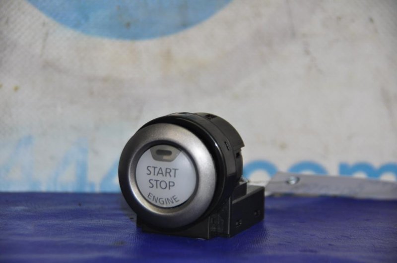 Кнопка старт-стоп NISSAN SENTRA B17 12-21 2017 Седан 1.8 25150-3SH0A Б/У