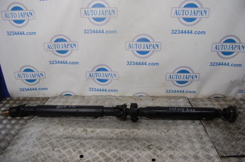 Запчасть карданный вал задний INFINITI M35/M45 04-10 2006 Седан 3.5 VQ35DE 37000-EG01B Б/У Карданный вал задний INFINITI M35/M45 04-10 2006 Седан 3.5 VQ35DE 37000-EG01B Б/У