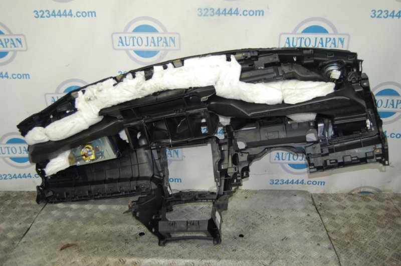 Торпедо SUBARU LEGACY BN 14-18 Седан 2.5