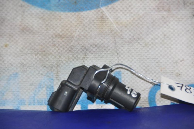 Датчик положения распредвала SUZUKI SX4 06-13 33220-64L20 Б/У