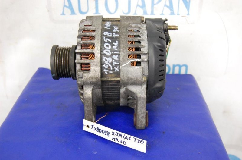 Генератор NISSAN QASHQAI 07-14 23100-EN000 Б/У
