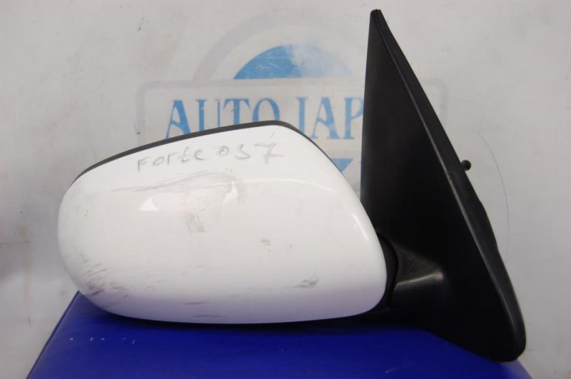 Зеркало правое KIA FORTE/CERATO TD 08-13