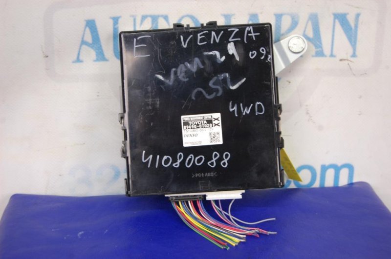 Запчасть блок электронный TOYOTA VENZA 09-16 89690-0T020 Б/У Блок электронный TOYOTA VENZA 09-16 89690-0T020 Б/У