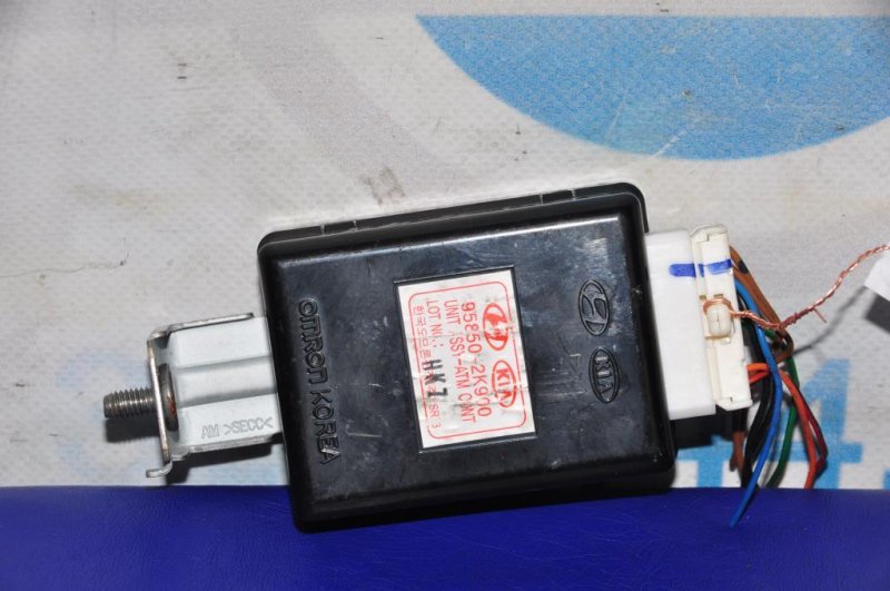 Запчасть блок управления центральным замком KIA SOUL AM 08-13 95850-2K900 Б/У Блок управления центральным замком KIA SOUL AM 08-13 95850-2K900 Б/У