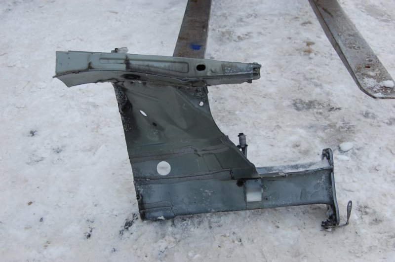 Четверть кузова передняя правый VOLKSWAGEN PASSAT B7 11-15 561 803 092 Б/У