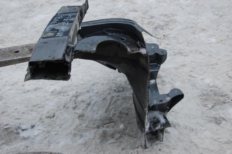 Четверть кузова передняя левый VOLKSWAGEN PASSAT B7 11-15