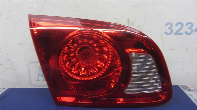 Фонарь внутренний задний левый HYUNDAI SANTA FE (CM) 05-12 92405-0W050 Б/У