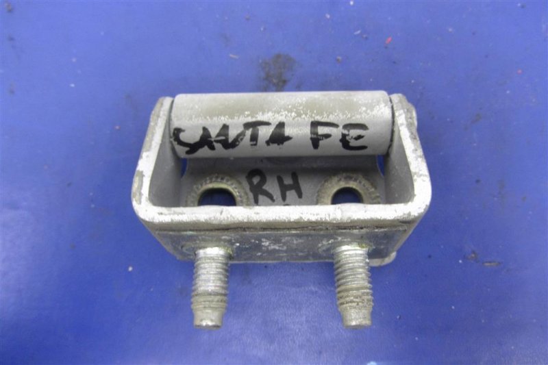 Петля крышки багажника правая SANTA FE (CM) 05-12 Петля крышки багажника правая SANTA FE (CM) 05-12