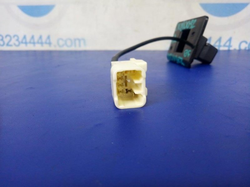 Камера заднего вида MITSUBISHI OUTLANDER GF 12- Внедорожник 2.4