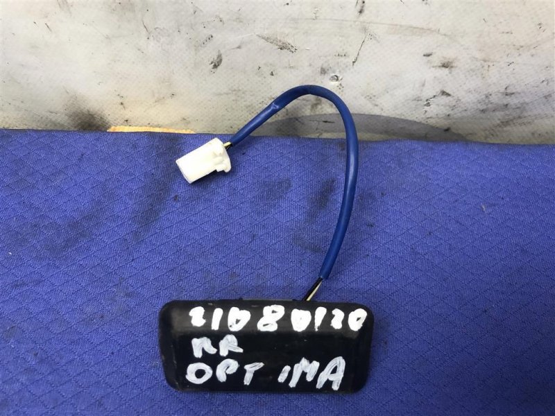 Кнопка открывания багажника наружная KIA OPTIMA TF 11-16 2013 Седан 2.4 81260-2G000 Б/У