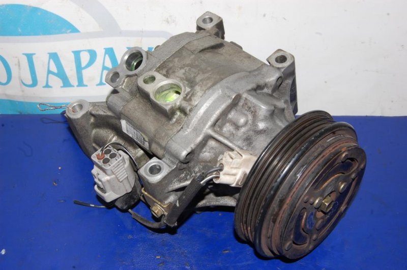 Компрессор кондиционера TOYOTA YARIS 00-05 88320-52400 Б/У