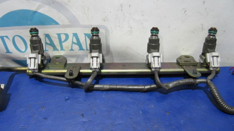 Форсунка топливная NISSAN X-TRAIL T30 01-07 16600AE060 Б/У